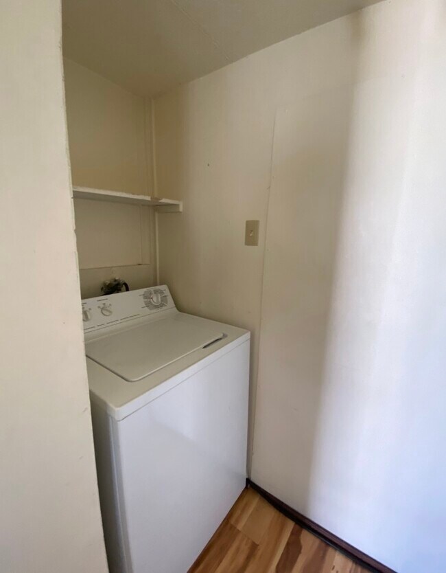 Foto del edificio - 251 Place Ln