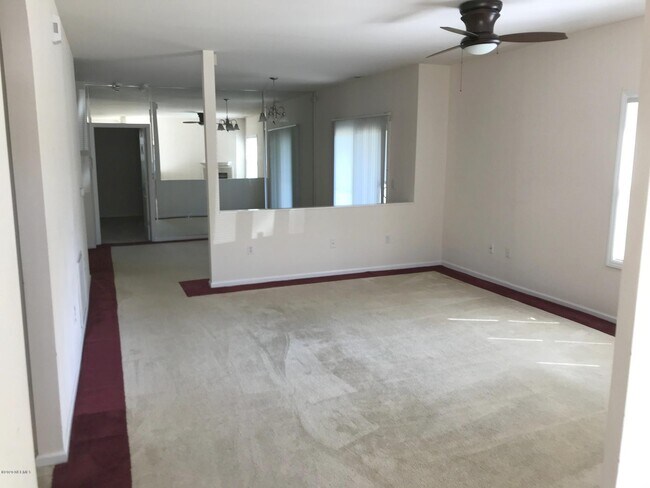 Building Photo - 1121 Turtle Creek Rd