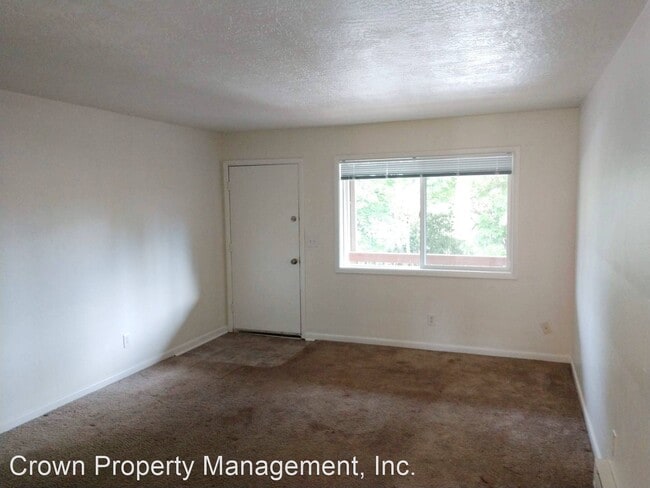 Building Photo - 1136 Fairmount Ave S
