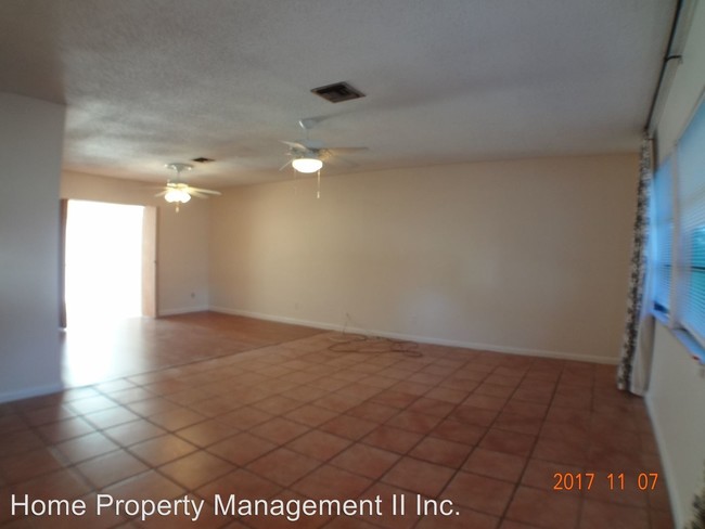 Building Photo - 2 br, 2 bath House - 9336 Roan Ln