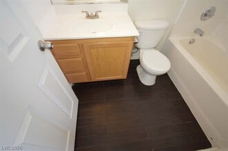 Building Photo - 6670 Tulip Falls Dr