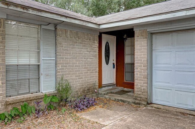 Foto del edificio - 3213 Wavecrest St