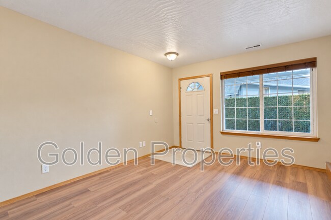 Building Photo - 3401 N 4th St