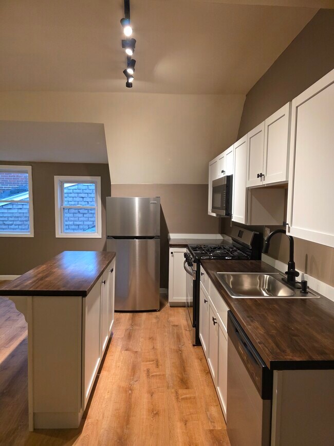 Foto del edificio - 5487 Hays St