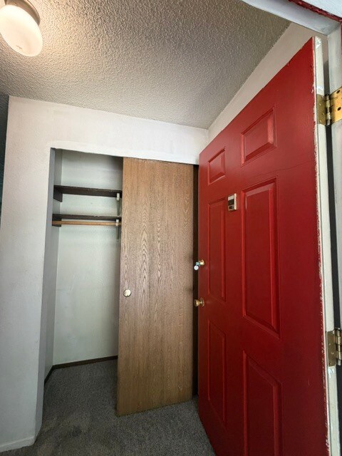 Foto del edificio - Panther Lake Apartments