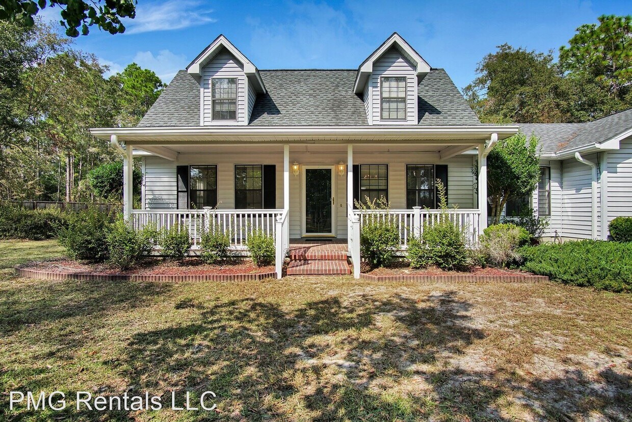 3 br, 2 bath House 1477 Henry Futch Road House Rental in Pembroke