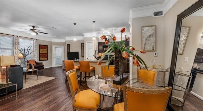Building Photo - 1800 Egret Bay Blvd