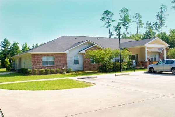Foto principal - Wofford Park Apartments