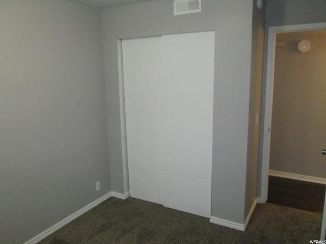 Building Photo - Two bedroom Condo in Roy!