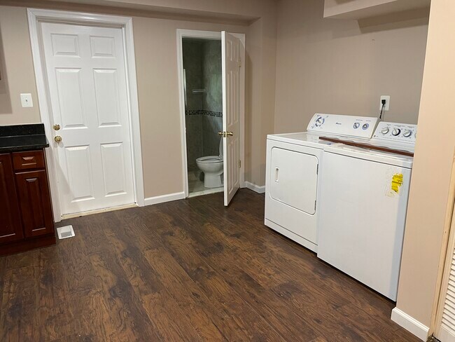 Laundry in kitchen - 5757 Main St