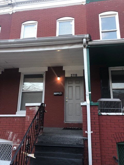 Primary Photo - 2719 W Fairmount Ave