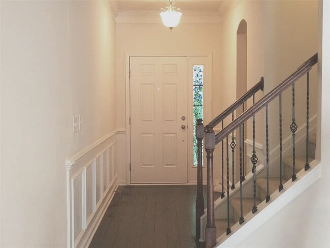 Foto del edificio - 509 Whitworth Ln