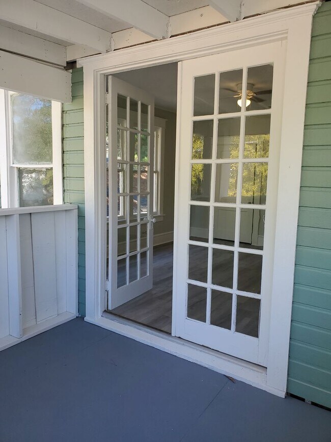 Building Photo - HIGHLAND APARTMENTS AVAILABLE FOR LEASE - ...