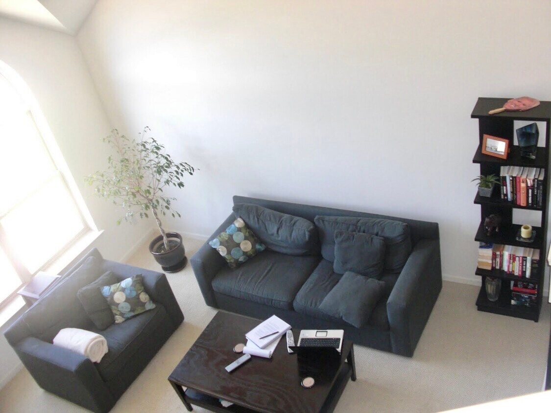 3218 Camden Dr Unit 3218, Troy, MI 48084 Condo for Rent in Troy, MI