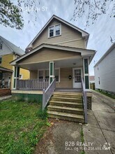Building Photo - 2147 W 106th St