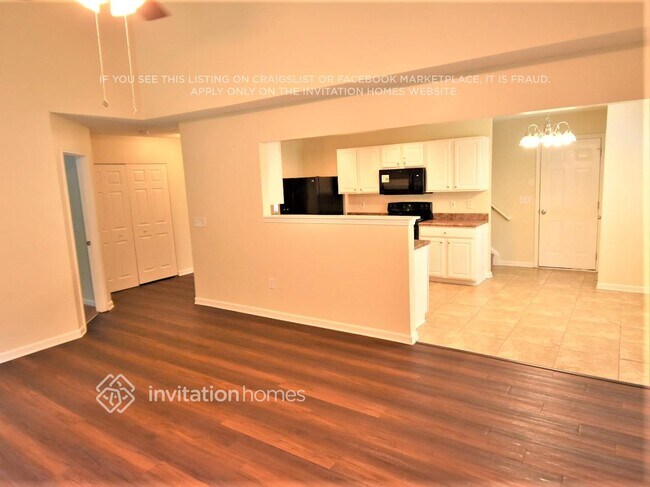 Foto del edificio - 8802 Laurel Run Dr
