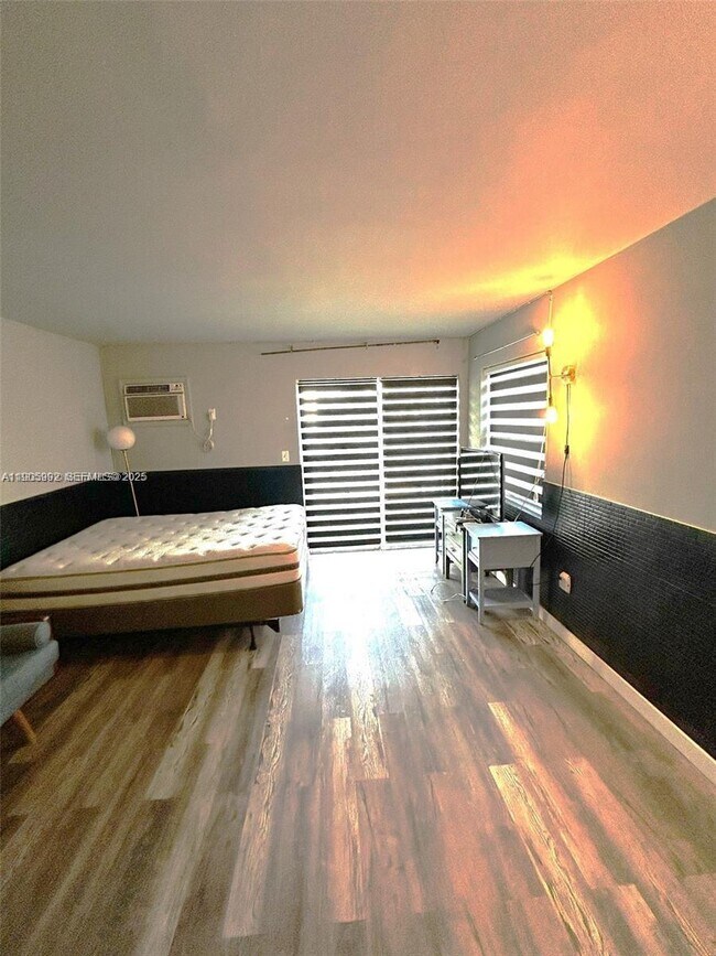 Foto del edificio - 1441 Lincoln Rd