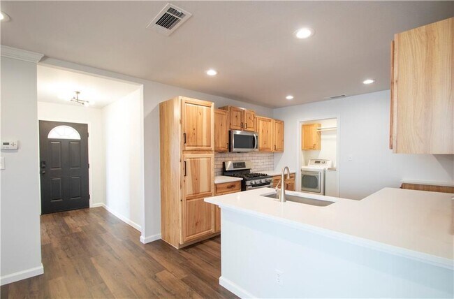 Building Photo - 3224 Winding Way