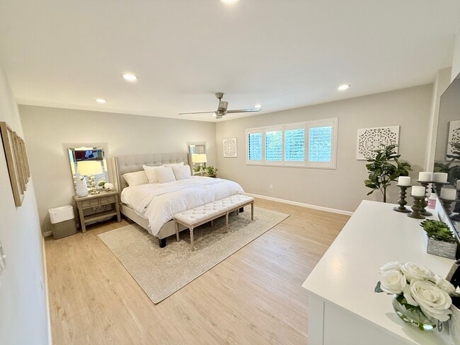 Foto del edificio - 8000 Westlorne Ct