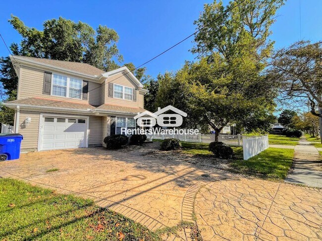 Building Photo - 4816 Kennebeck Ave