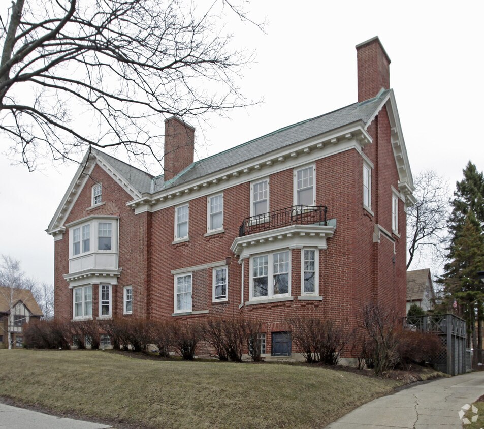 Foto del edificio - 2773 N Maryland Ave