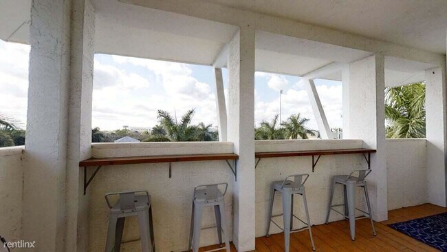Building Photo - 3 br, 2 bath House - 1203 Town Center Dr A...