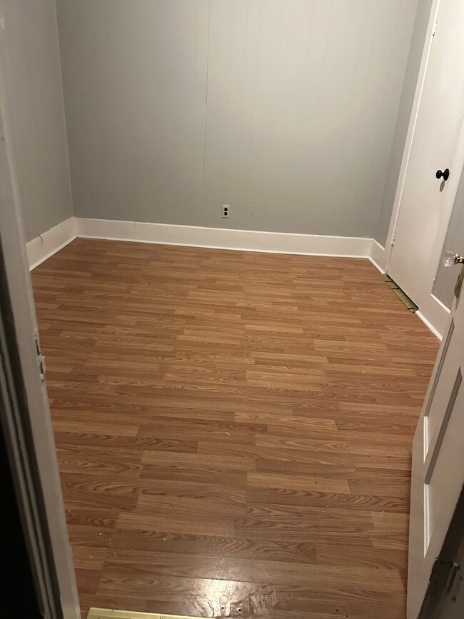 Building Photo - 16 Mount Vernon Pl