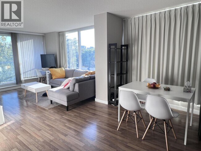 Photo du bâtiment - 5088 Kwantlen St