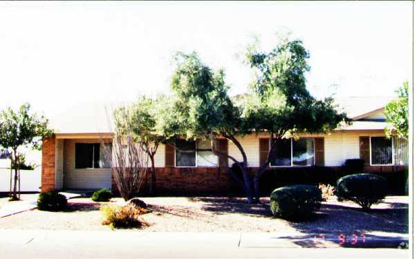 Primary Photo - Palomar Apartments
