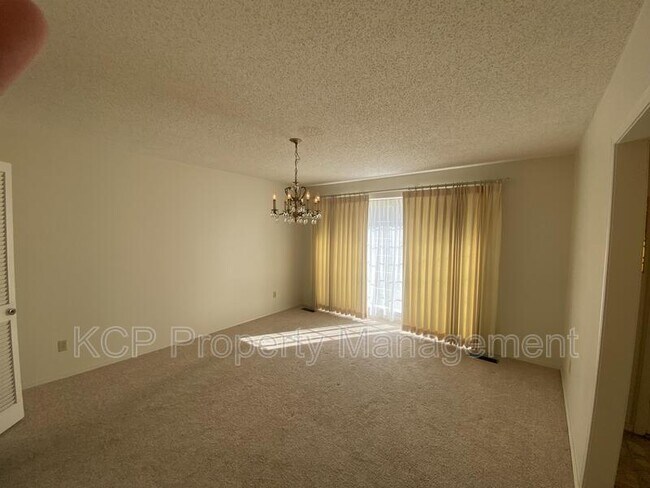 Foto del edificio - 7601 Oxford Pl