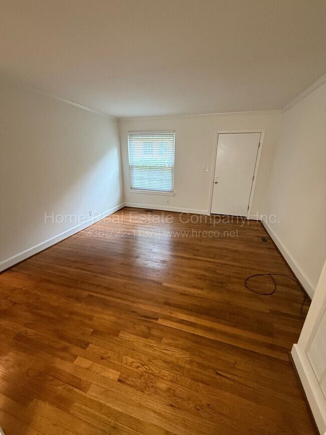 Foto del edificio - 2636 Greenbrier Rd