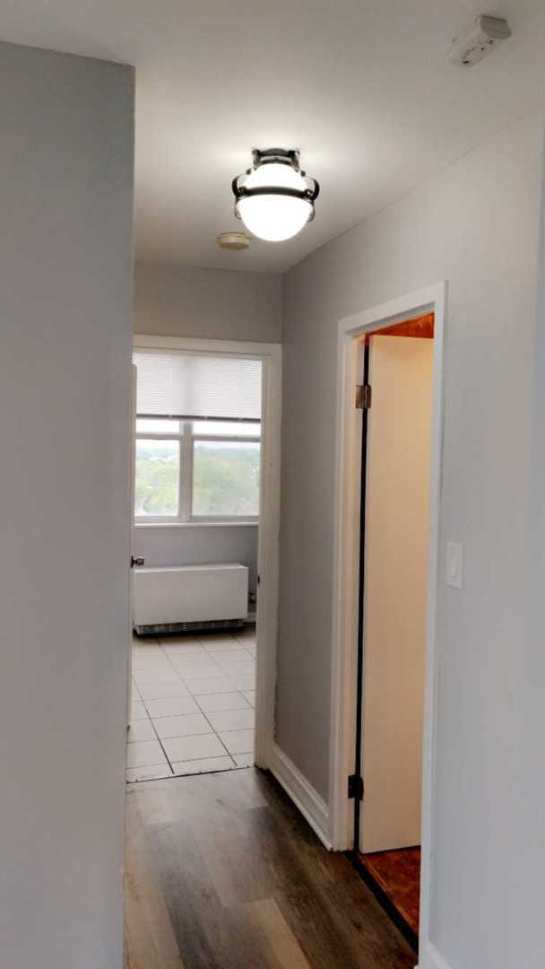 Building Photo - 4300 W Ford City Dr