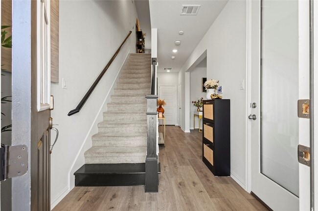 Building Photo - 7557 Sheboygan Ave