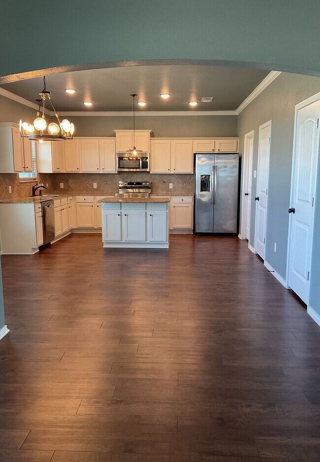 Foto del edificio - COMING SOON!