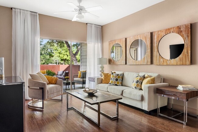 Foto del edificio - The Rowan at Southwest Austin