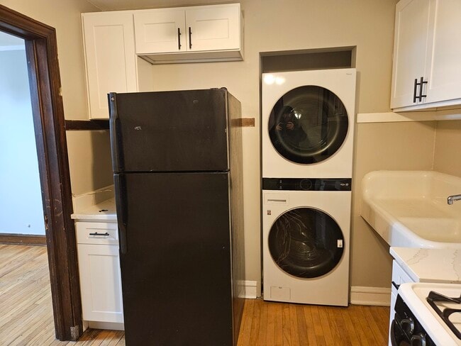 Foto del edificio - 2907 W Lyndale St