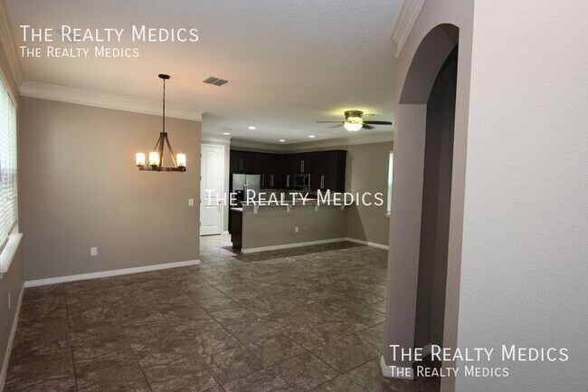 Foto del edificio - 15764 Ave Of The Arbors