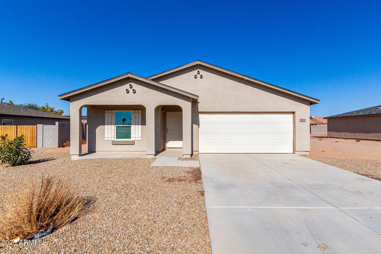 Foto principal - 9930 W Carousel Dr
