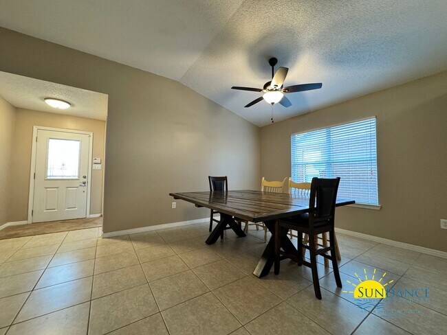 Foto del edificio - Beautiful 3 Bedroom Home in Fort Walton Be...