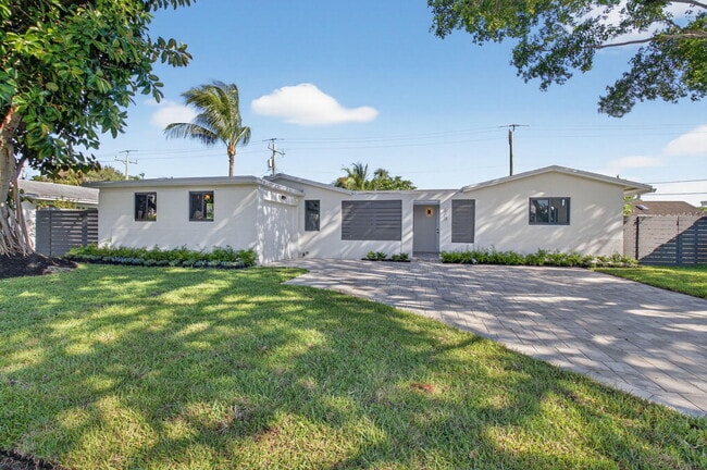 Building Photo - 513 Lindell Blvd