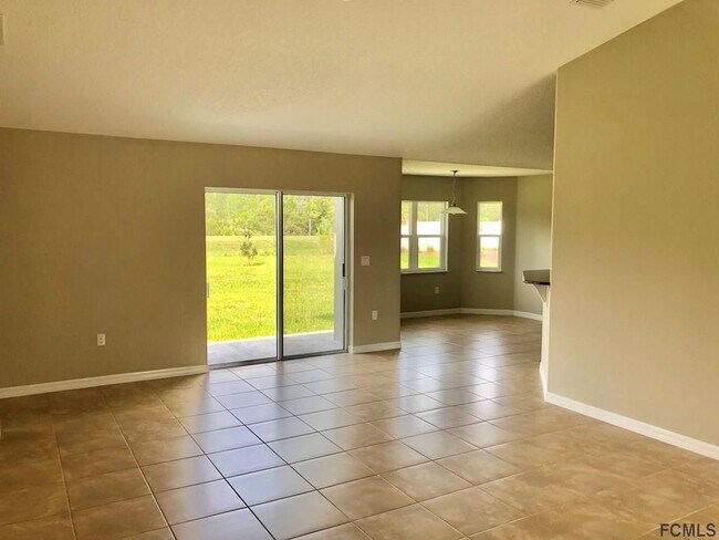 Foto del edificio - 12 Flat Rock Ln
