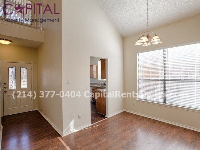 Building Photo - 2146 Falcon Ridge Dr