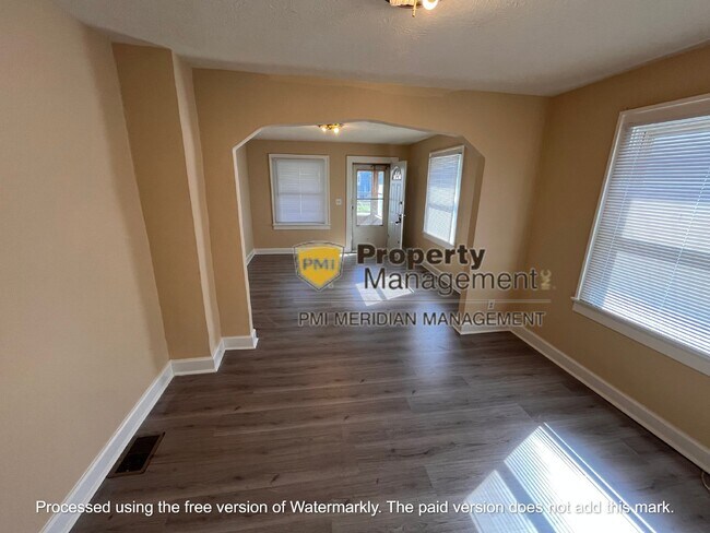 Foto del edificio - 1344 S Sheffield Ave