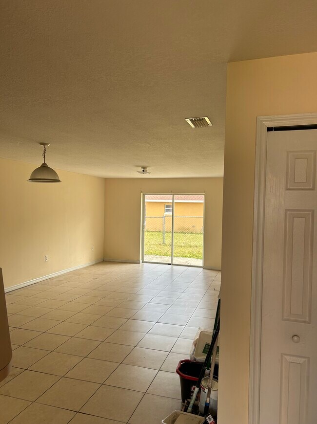 Foto del edificio - 612 Bluebill Ln