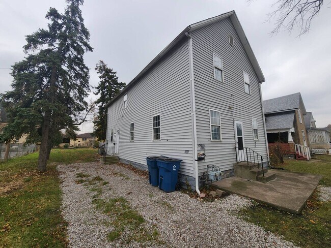 Foto del edificio - 521 W 14th St