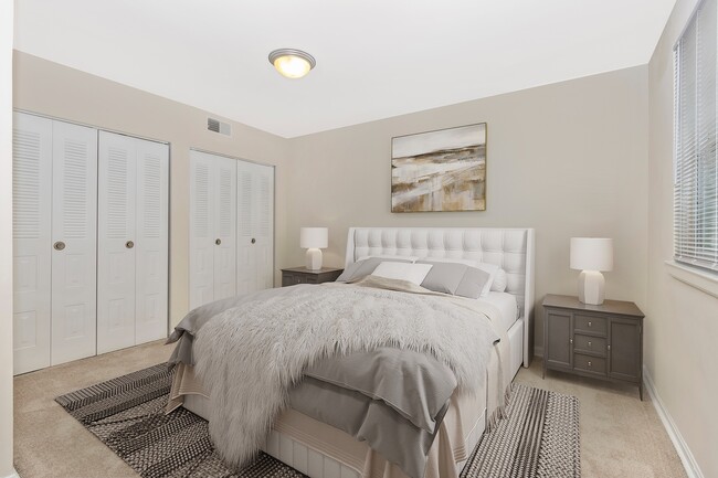 Spacious Bedroom | Hyattsville MD Apartment Homes | Landmark Apartments - Landmark Apartments