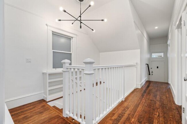 Foto del edificio - 5 bedroom in San Francisco CA 94133