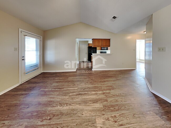 Foto del edificio - 10452 Kristen Dr S