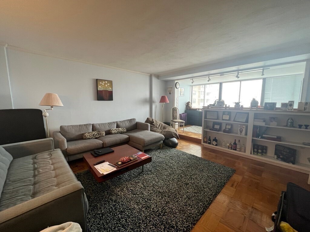 6 Whittier Pl Unit 15P, Boston, MA 02114 Condo for Rent in Boston, MA