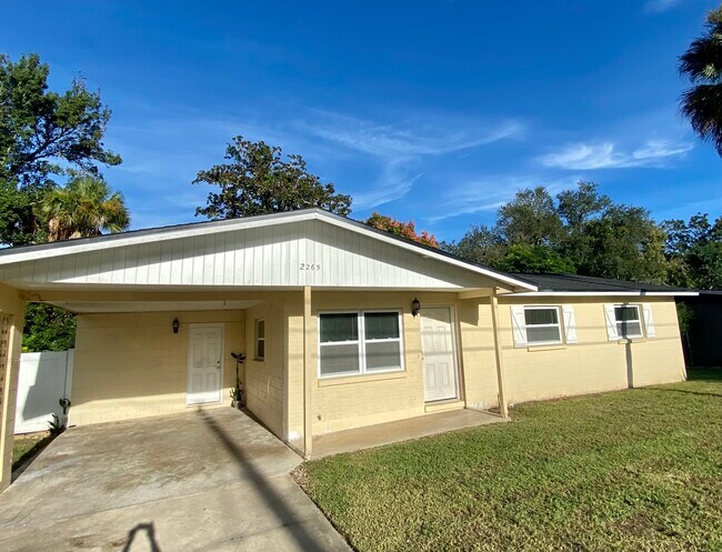 Building Photo - 2265 Nottingham Rd